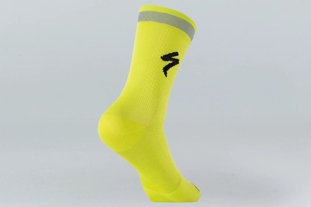Specialized Calcetines Altos Reflectantes Soft Air Seguridad 2024 - Imagen 6