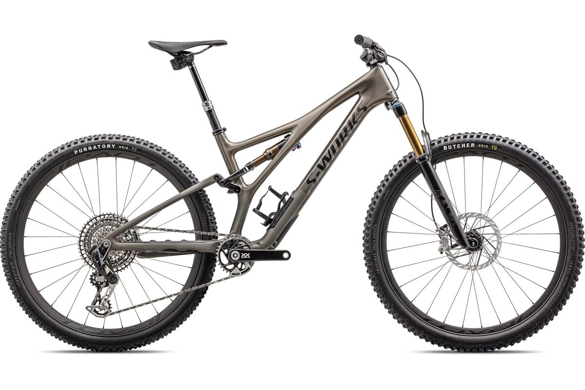 Specialized S-Works Stumpjumper 2023, bicicleta trail tope de gama, carbono FACT 11m, suspensión FOX Factory Kashima, SRAM XX Eagle AXS, oportunidad modelo anterior, alta gama.