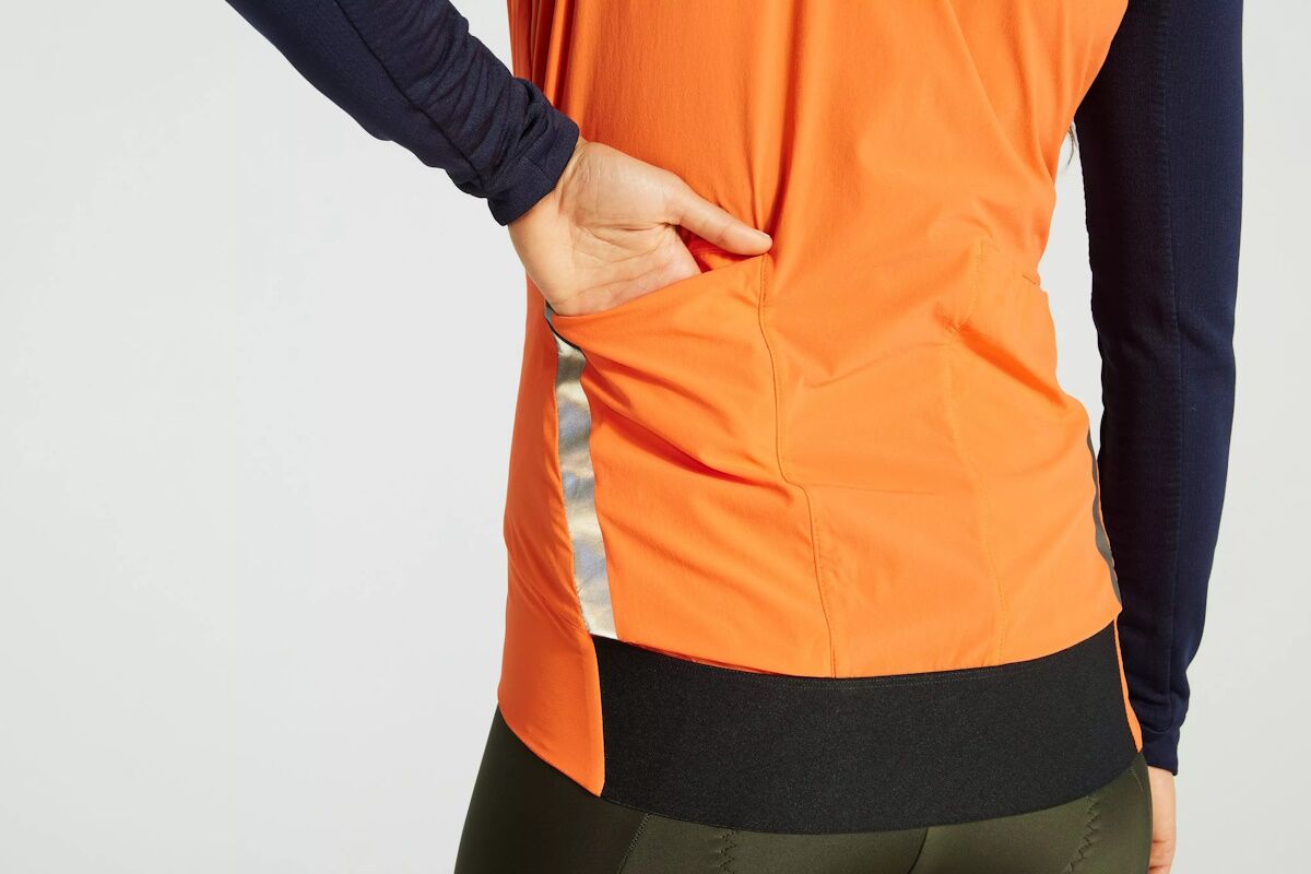 Chaleco Specialized Prime Alpha Mujer 2023 – Rendimiento y Estilo para Climas Fríos - Imagen 6