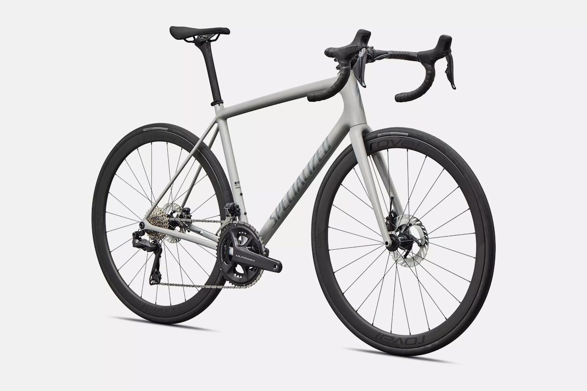 Aethos 2 Expert 2026 Ultegra Di2 | Cuadro FACT 10r, ruedas Roval C38, 7,12 kg