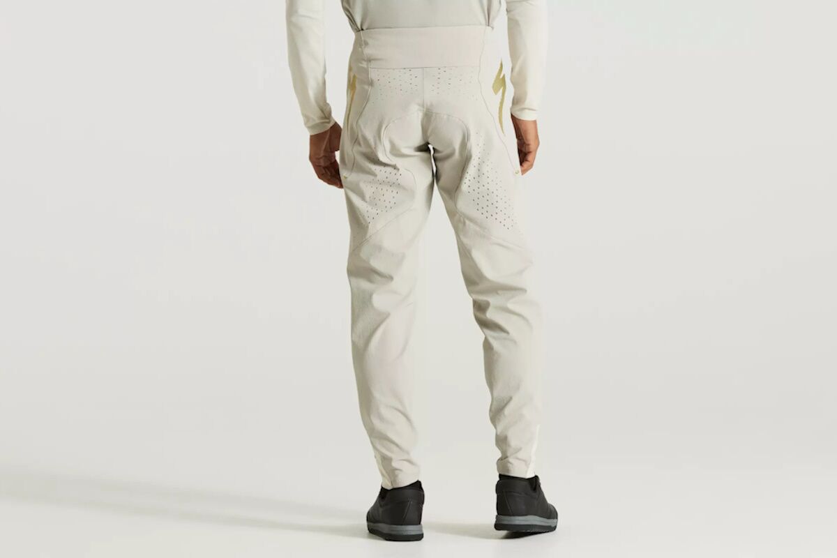 Pantalones Specialized Gravity | Ajuste Unisex, Resistencia y Estilo Premium - Imagen 7