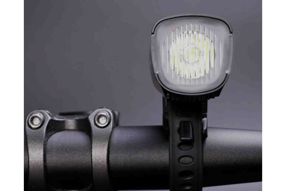 Foco delantero Ravemen K1800 1800 Lúmenes (Modo nocturno con IA) - Imagen 4