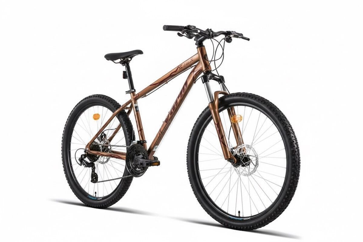 Bicicleta Vario 26" con cuadro de aluminio, horquilla de suspensión, transmisión Shimano Altus y frenos de disco hidráulicos. Potencia ahead y llantas de aluminio. Control y fiabilidad para tus rutas de XC.