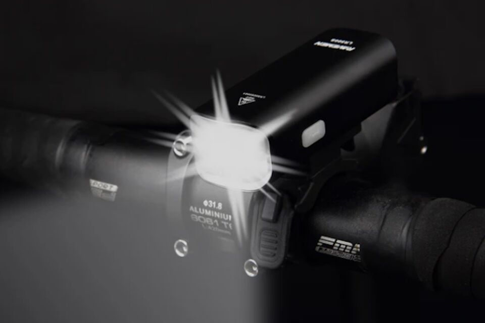 Kit luces Ravemen delantera LR500 y piloto trasero TR20 - Imagen 2