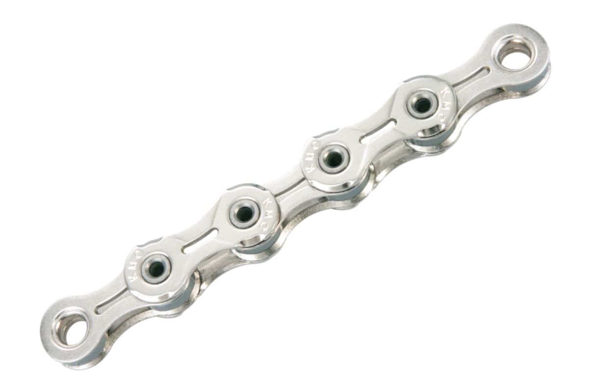 Cadena KMC 11V Extra Light PLATA 118P