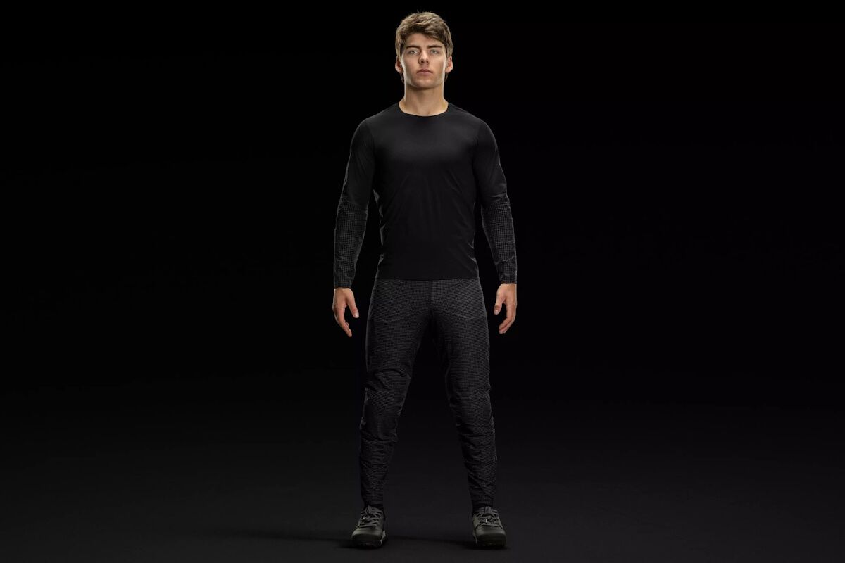 Maillot S-Works Race Hombre Off-Road – Dyneema, Aerodinámica y Estilo Racing para Competición MTB - Imagen 2
