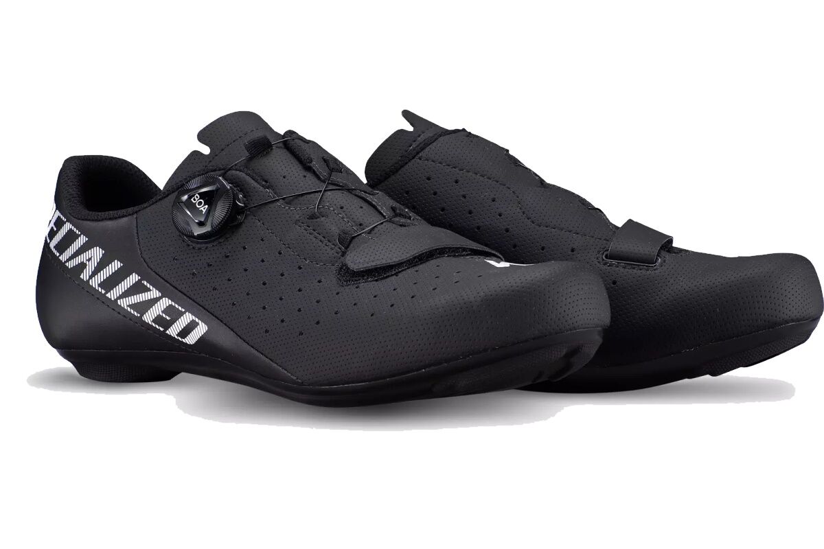 Zapatillas para ciclismo de Carretera Specialized Torch 1.0 Blakc, tecnología Body Geometry, suela de nylon, sistema de ajuste Boa L6, parte superior sintética con malla, ideal para empezar, marca premium, calidad, precio