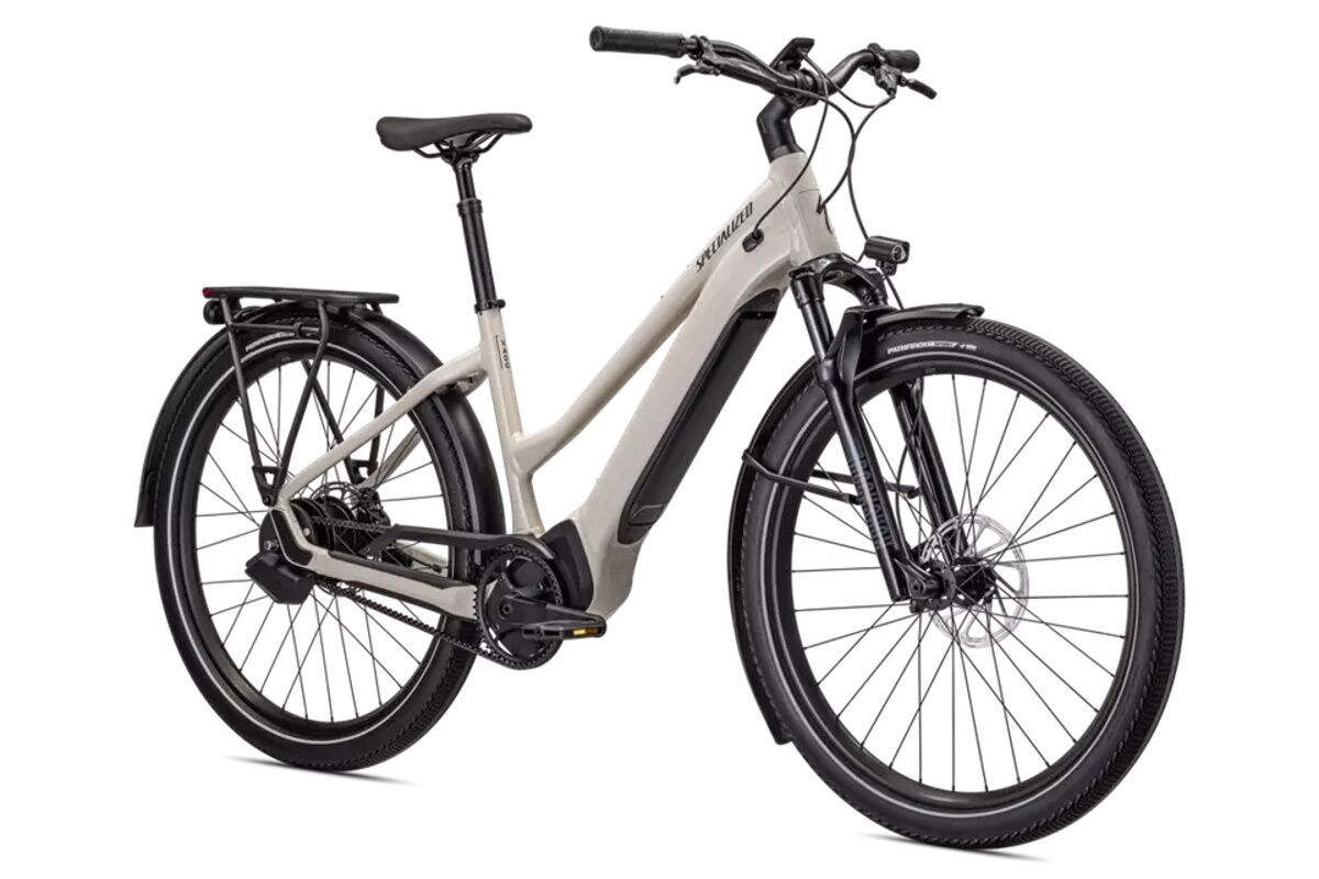 Specialized Turbo Vado 5.0 IGH Step-Through: La E-Bike para Mujeres que Lideran con Estilo y Prestigio - Imagen 7