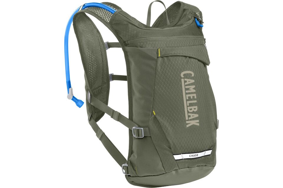 Mochila de hidratación Chase™ Adventure 8 con depósito Crux® de 2 l