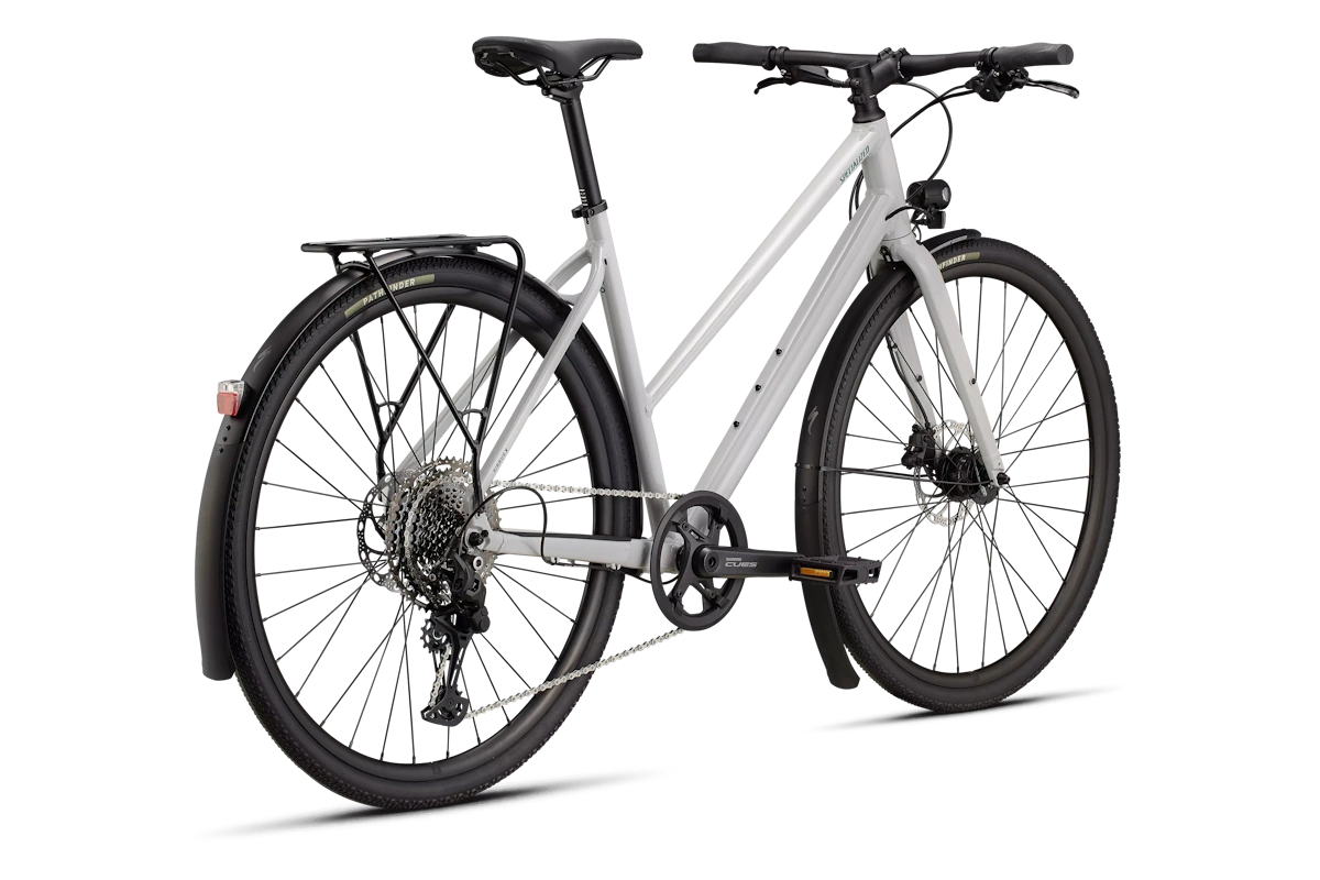 Specialized Sirrus X 3.0 EQ Step-Through 2026 – Híbrida equipada con Shimano CUES 1x11 (11–50), buje dinamo con luces, portabultos Racktime y guardabarros DRYTECH - Imagen 7