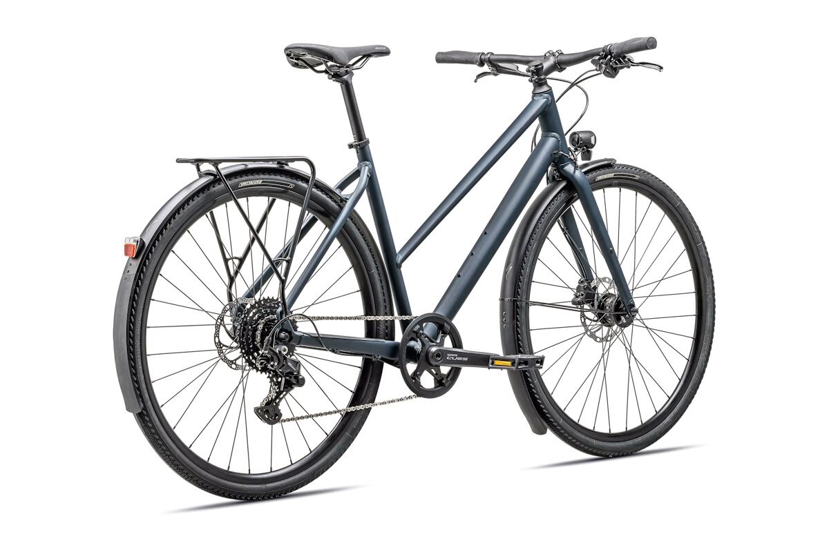 Specialized Sirrus X 2.0 EQ Step-Through 2026 – Bici urbana mixta equipada con portabultos, guardabarros y luces a dinamo + Shimano CUES 1x9 (11–46) y frenos hidráulicos - Imagen 3
