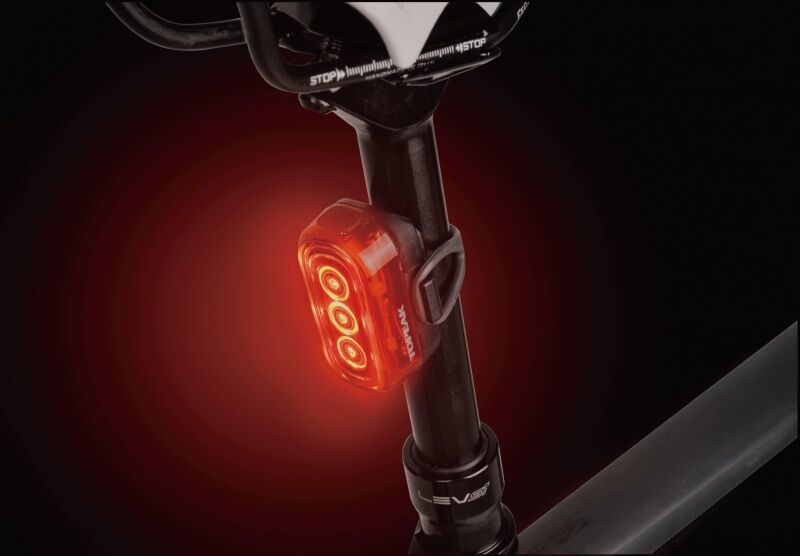 Piloto trasero Topeak TAILUX 100 USB (ROJO & AMBAR) - Imagen 4