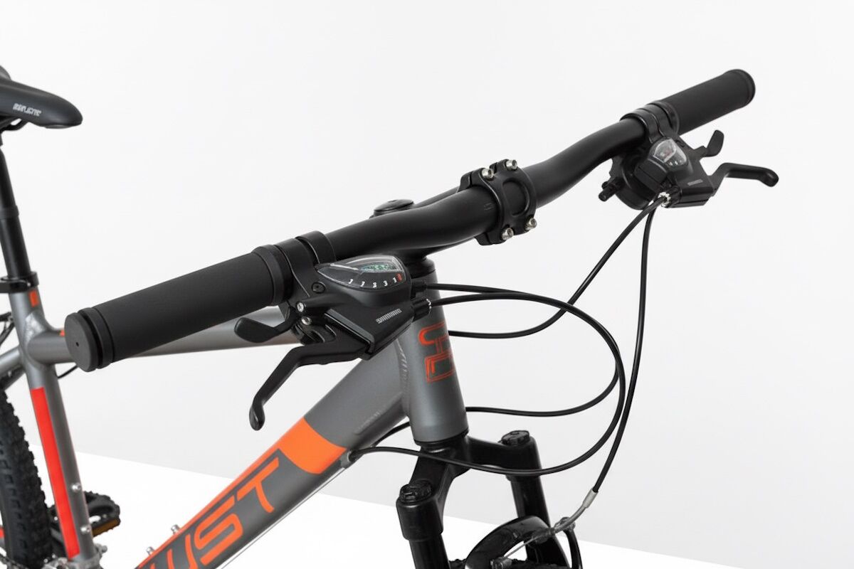 Bicicleta MTB WST Cosmo 26 pulgadas Aluminio Shimano 8 vel | Talla 14 y 17 - Imagen 9