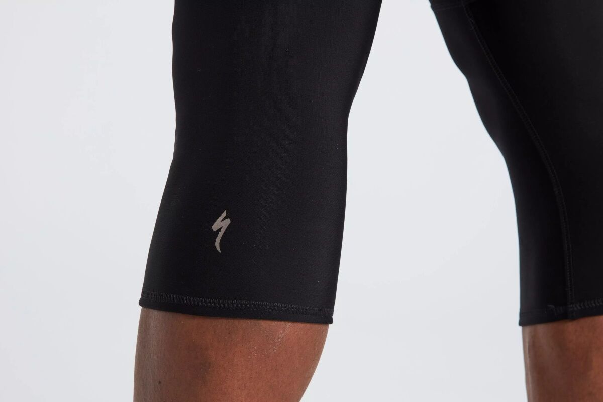 Detalle tejido térmico culote Adventure bib knicker hombre