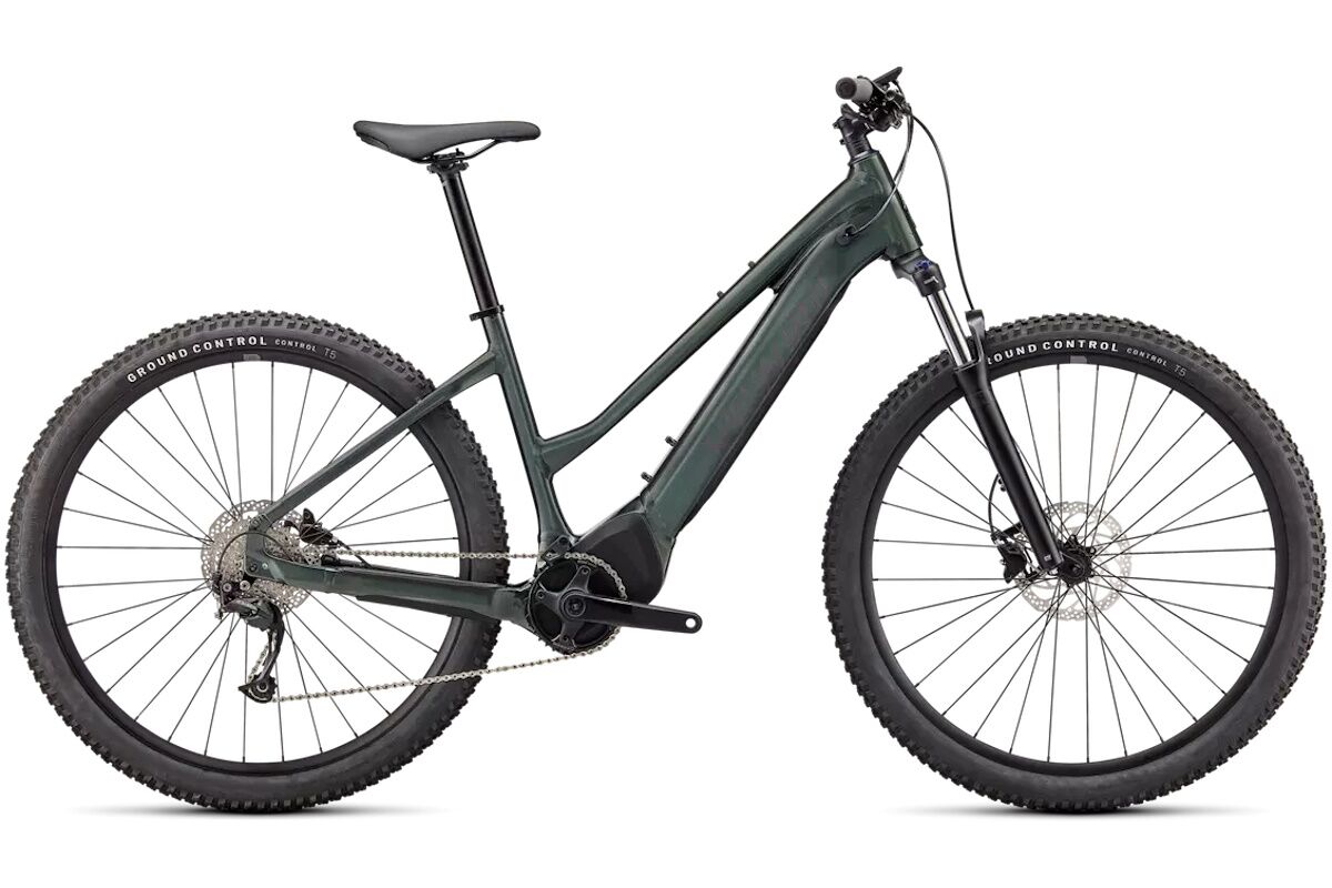 Bicicleta eléctrica Specialized Turbo Tero 3.0 Step-Through, diseñada para mujeres para cicloturismo y aventuras todoterreno. motor Turbo Full Power 2.0, batería de 710 Wh, y accesorios prácticos. Oportunidad fuera de temporada