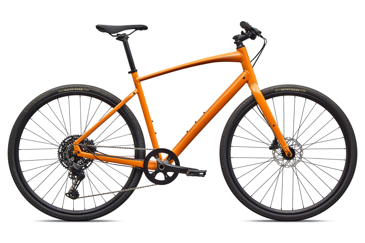 Specialized Sirrus X 3.0 2026 con cuadro y horquilla A1 de aluminio, transmisión Shimano CUES 1x10 (11–48), frenos hidráulicos y neumáticos Pathfinder 700x40, en color Gloss 50% Cqv Reflex Fine Viloet Ghost Pearl Over Orange Zest / Desert Metallic Frost