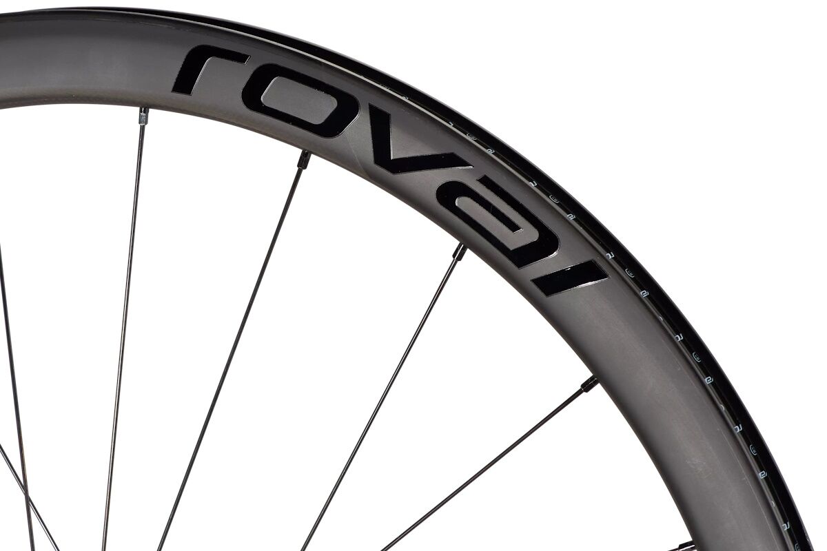 Specialized Roval Rapide C 38 | Rueda de carbono carretera y gravel | Rendimiento, aerodinámica y control total - Imagen 6