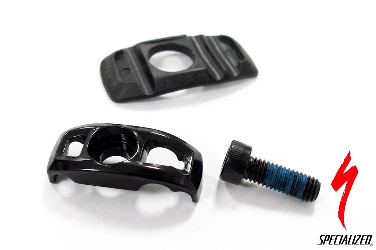 Guía de cable triple atornillable Specialized aleación con tornillo de montaje repuesto original S136500001