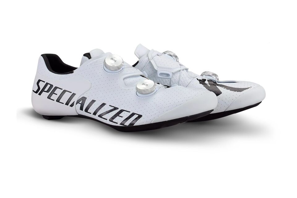 S-Works Ares 2 de Specialized, zapatillas de ciclismo de competición, tecnología Body Geometry, suela de carbono FACT Powerline™, sistema de ajuste dual BOA Li2, parte superior premium transpirable.