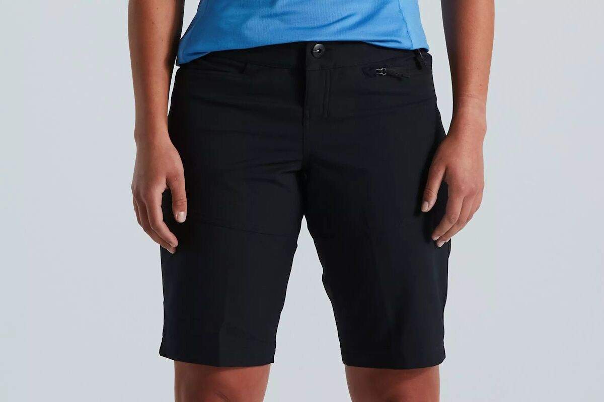 Pantalones cortos Specialized Trail Mujer – Rendimiento, Comodidad y Protección UV - Imagen 5