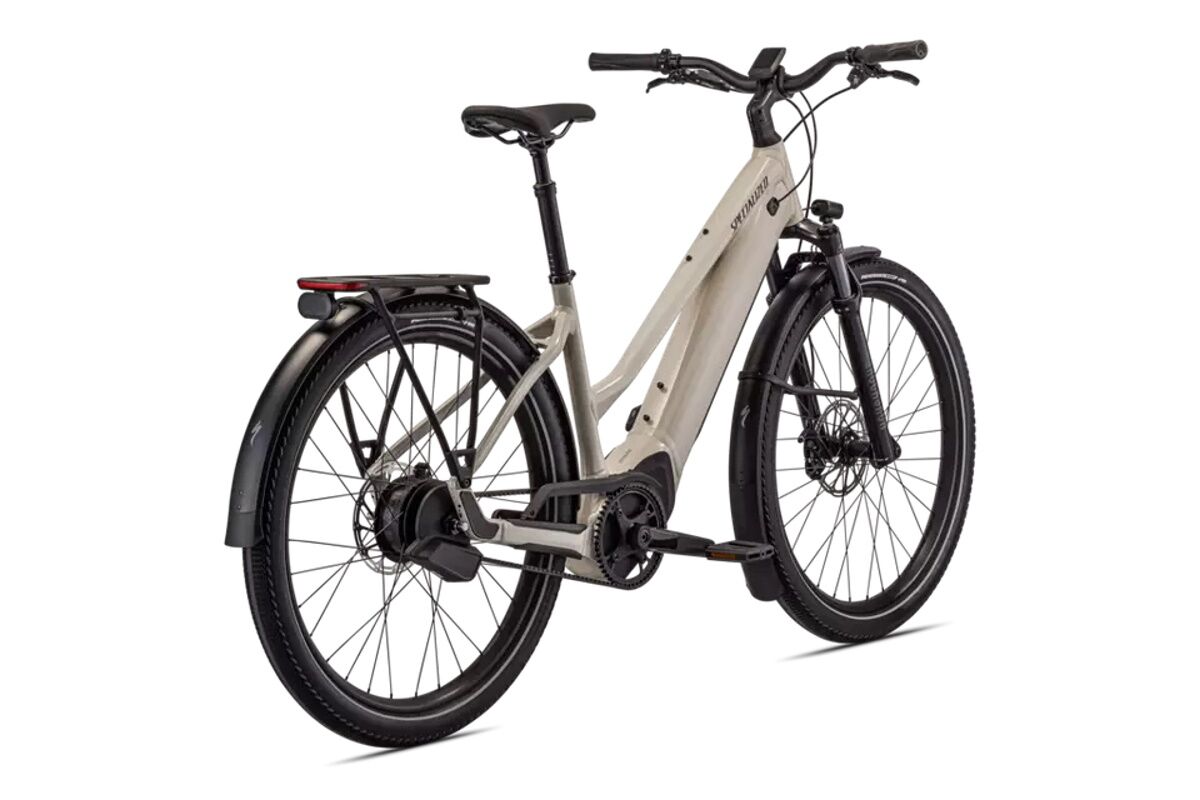 Specialized Turbo Vado 5.0 IGH Step-Through: La E-Bike para Mujeres que Lideran con Estilo y Prestigio - Imagen 8