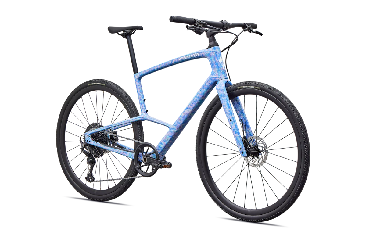 Bicicleta treking con cuadro de carbono y componentes premium Specialized Sirrus X 5.0