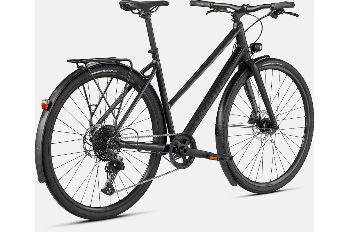 Specialized Sirrus X 3.0 EQ Step-Through 2026 – Híbrida equipada con Shimano CUES 1x11 (11–50), buje dinamo con luces, portabultos Racktime y guardabarros DRYTECH - Imagen 5