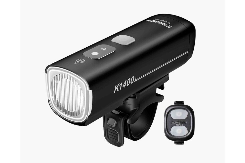 Foco delantero Ravemen K1400 1400 Lúmenes con IA