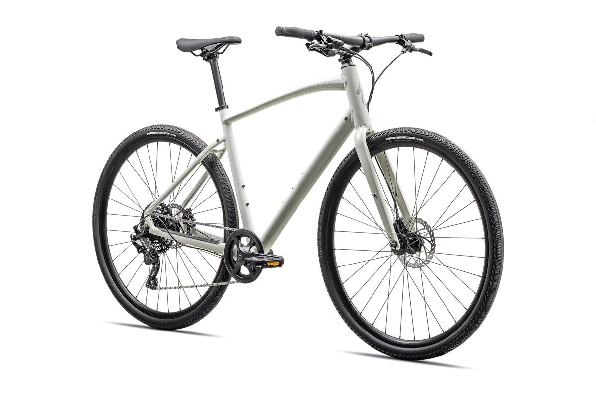 Bicicleta Specialized Sirrus X 2.0 2026 en tallas XS y S, ideal para movilidad urbana y cicloturismo ocasional, equipada con cuadro ligero de aluminio, transmisión 1x9, frenos hidráulicos y neumáticos Specialized Pathfinder 700x40c.