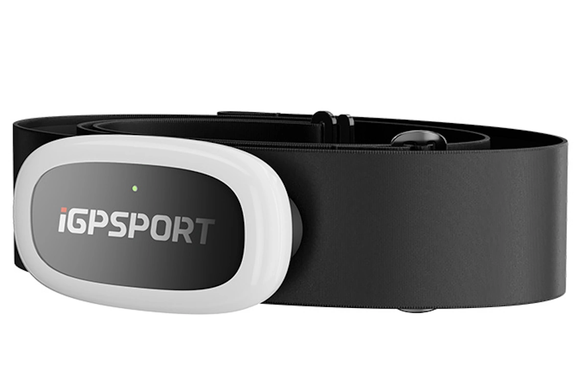 Sensor de frecuencia cardíaca IGPSPORT HR50 para pecho con ANT+ y Bluetooth, banda cómoda y perfil fino para entrenar por zonas.