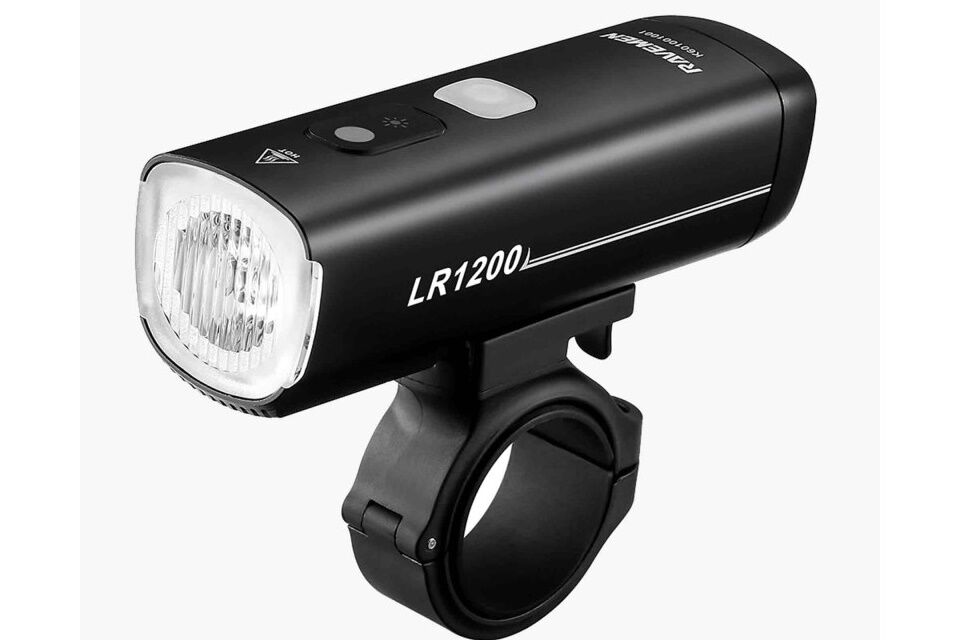 Foco delantero Ravemen LR1200 1200 Lúmenes