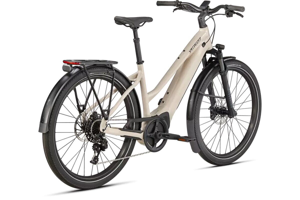 Specialized Turbo Vado 5.0 Step-Through 2026: La E-Bike para Mujeres Empresarias que Lideran con Estilo y Prestigio - Imagen 17