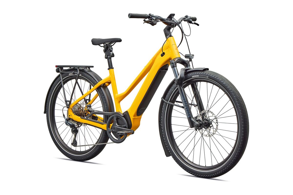 Specialized Turbo Vado 5.0 Step-Through, e-bike trekking femenina urbana de calidad superior, ideal para desplazamientos urbanos y aventuras. Potencia y autonomía garantizadas. Adquiérela en un DAE para evitar falsificaciones.