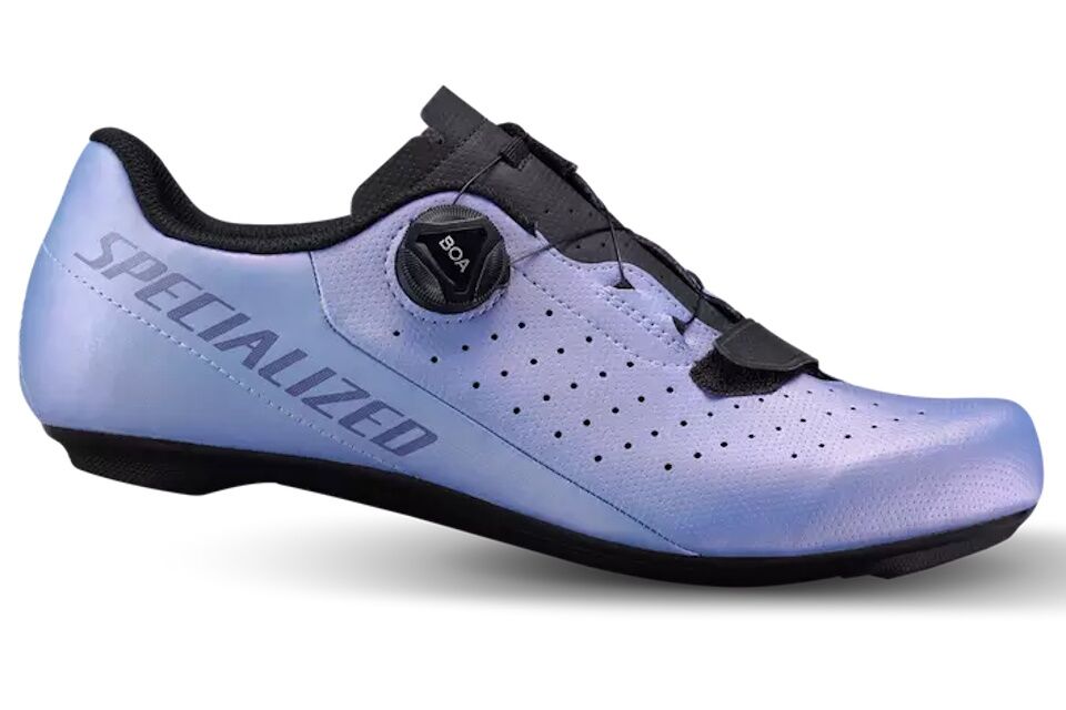 Zapatillas de ciclismo de carretera Specialized Torch 1.0 en colorer, con sistema de ajuste Boa, suela ergonómica Body Geometry y diseño transpirable para mayor comodidad y rendimiento.