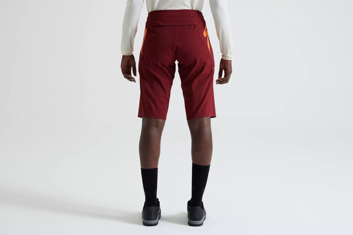 Pantalón corto Specialized Gravity unisex – Durabilidad, Frescura y Estilo - Imagen 3