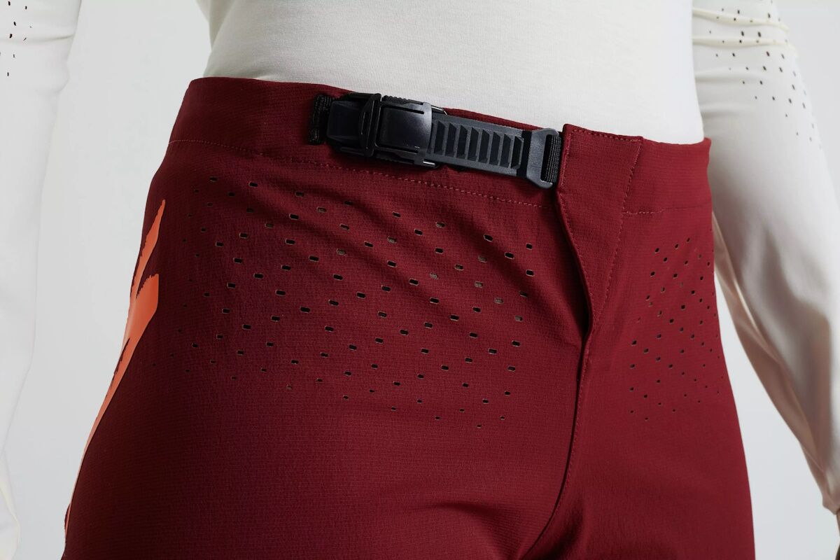 Pantalón corto Specialized Gravity unisex – Durabilidad, Frescura y Estilo - Imagen 4