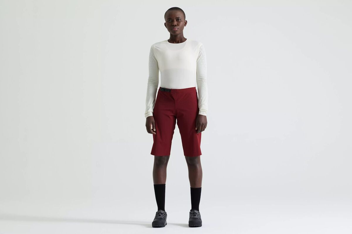 Pantalón corto Specialized Gravity unisex – Durabilidad, Frescura y Estilo - Imagen 2