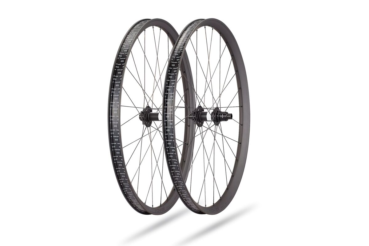 Rueda Specialized Traverse HD 350 grados 2026 para trail y enduro, ideal para ciclistas competitivos que buscan máxima resistencia, respuesta rápida y compatibilidad tubeless en terrenos técnicos.