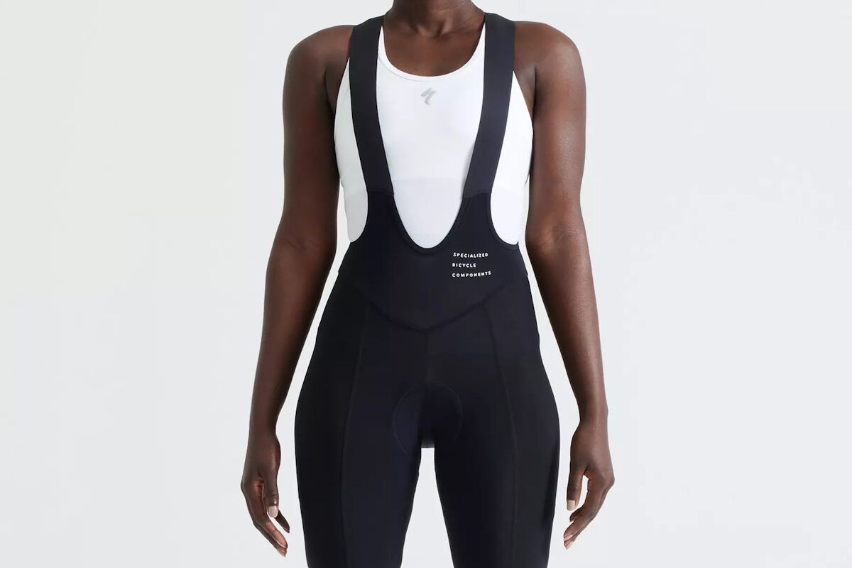 Culotte con tirantes Specialized Foundation 2025, badana ergonómica, ajuste cómodo y materiales sostenibles.